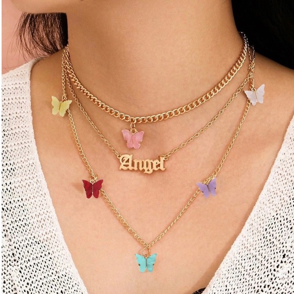 Angel Necklace - Picture 1 of 4